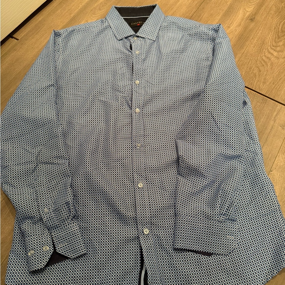 Men’s Blue Patterned Dress Shirt